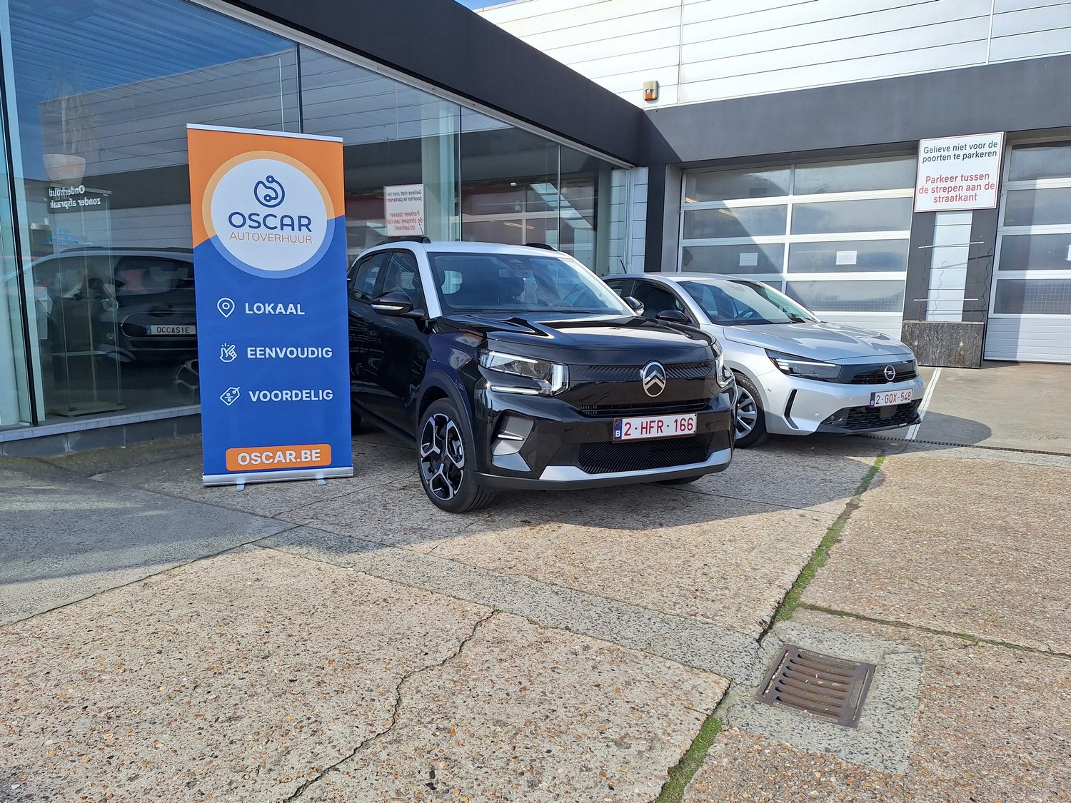 Oscar Autoverhuur bij Garage Peter in Bredene met Citroën C3 en Opel Corsa huurwagens
