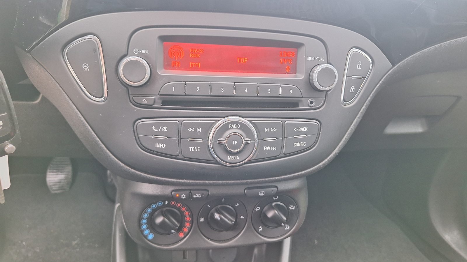 Opel Corsa foto 6